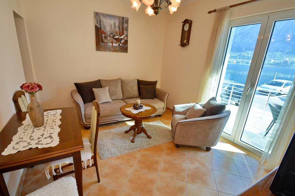 Apartments Jovanovic Kotor Eksteriør bilde