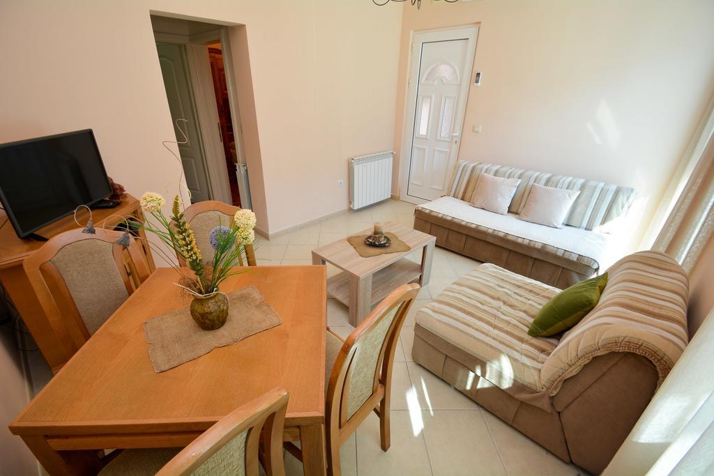 Apartments Jovanovic Kotor Eksteriør bilde
