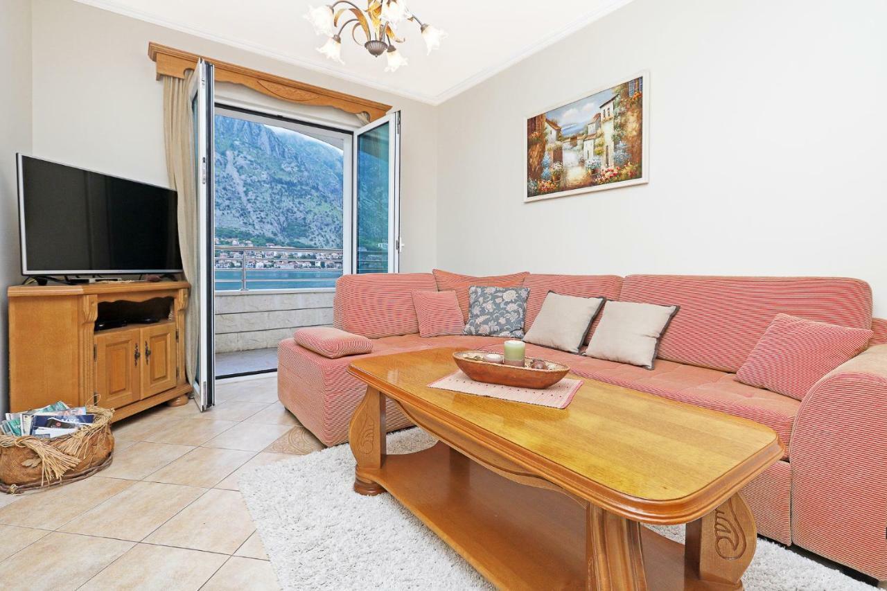 Apartments Jovanovic Kotor Eksteriør bilde