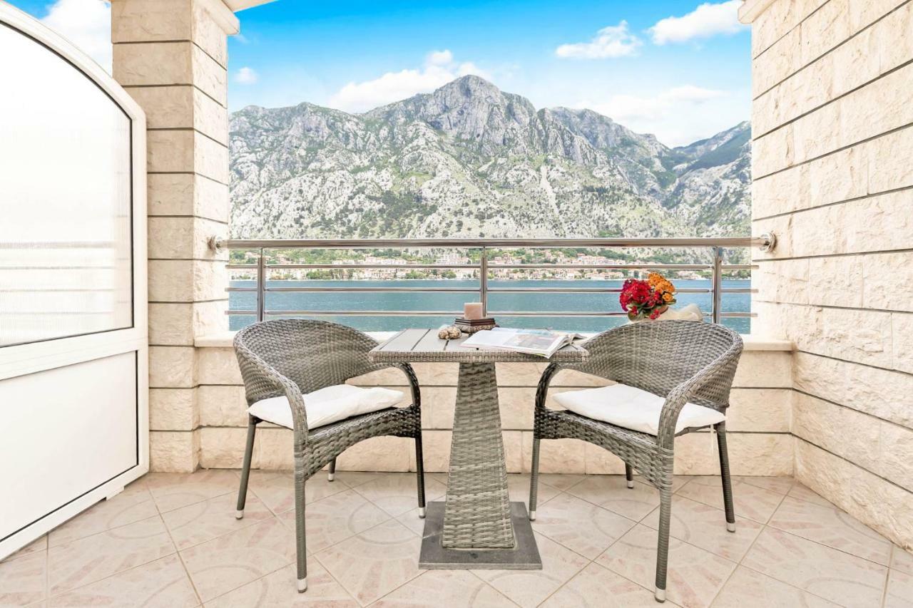 Apartments Jovanovic Kotor Eksteriør bilde