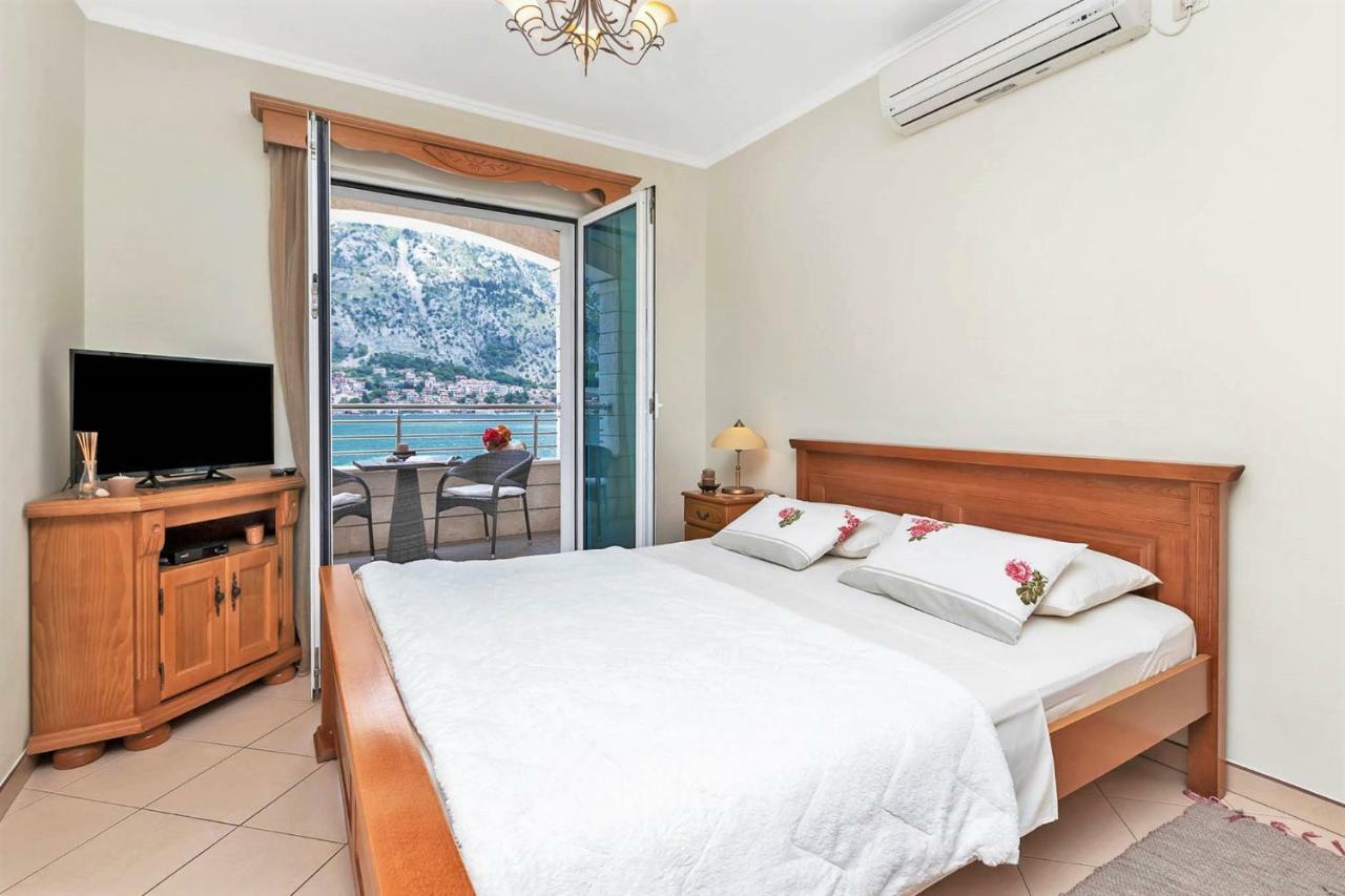Apartments Jovanovic Kotor Eksteriør bilde
